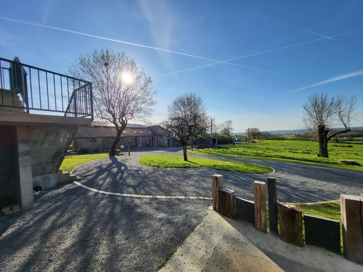 Le Logis Des Chons A La Campagne A Saint Hilaire Du Bois - Lys Haut Layon Le Plessis  Exterior photo